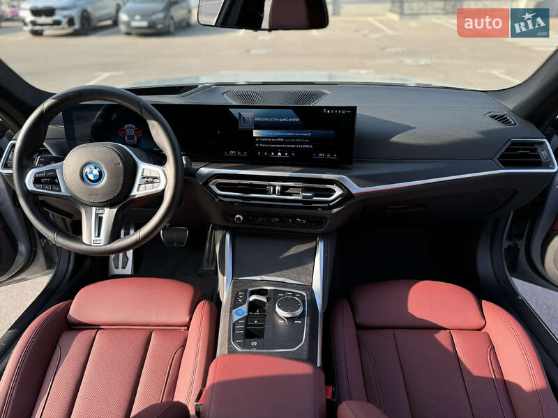 Купе BMW i4 2023 в Киеве фото 31 Купе BMW i4 2023 в Киеве