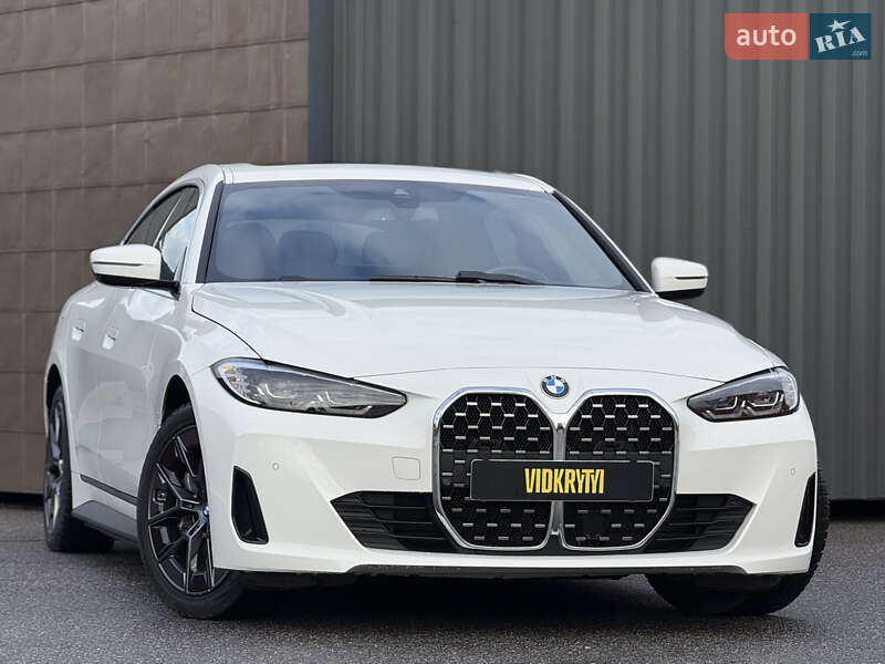 Купе BMW i4 2022 в Киеве фото 10 Купе BMW i4 2022 в Киеве