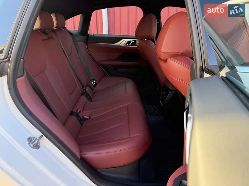 Купе BMW i4 2022 в Киеве фото 57 Купе BMW i4 2022 в Киеве