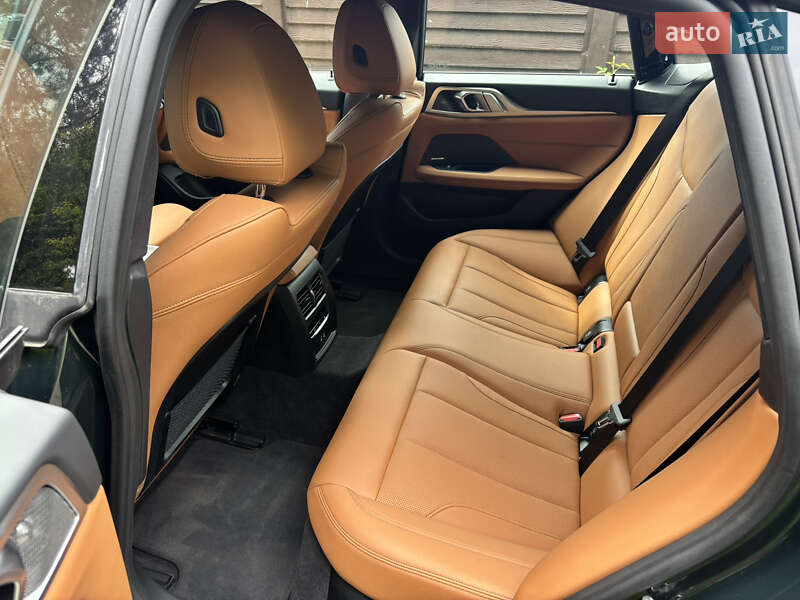 Купе BMW i4 2022 в Львове