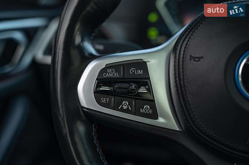 Купе BMW i4 2022 в Черновцах