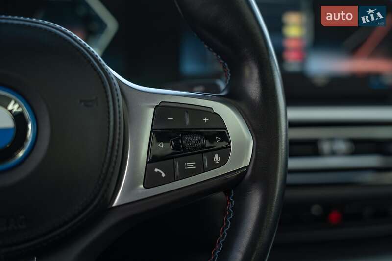 Купе BMW i4 2022 в Черновцах