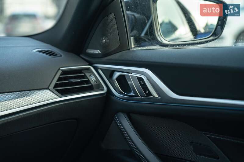 Купе BMW i4 2022 в Черновцах
