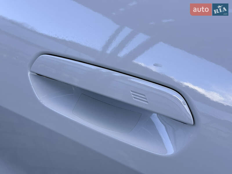 Купе BMW i4 2024 в Львове