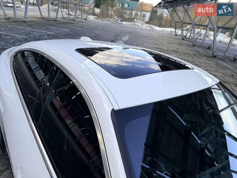 Купе BMW i4 2024 в Львове