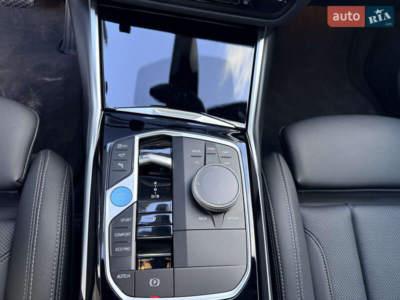 Купе BMW i4 2024 в Львове