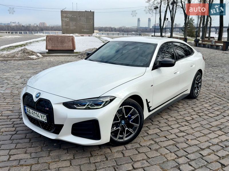 Купе BMW i4 2024 в Києві