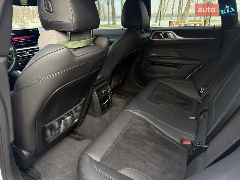 Купе BMW i4 2024 в Києві