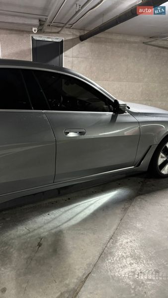 Купе BMW i4 2024 в Львове