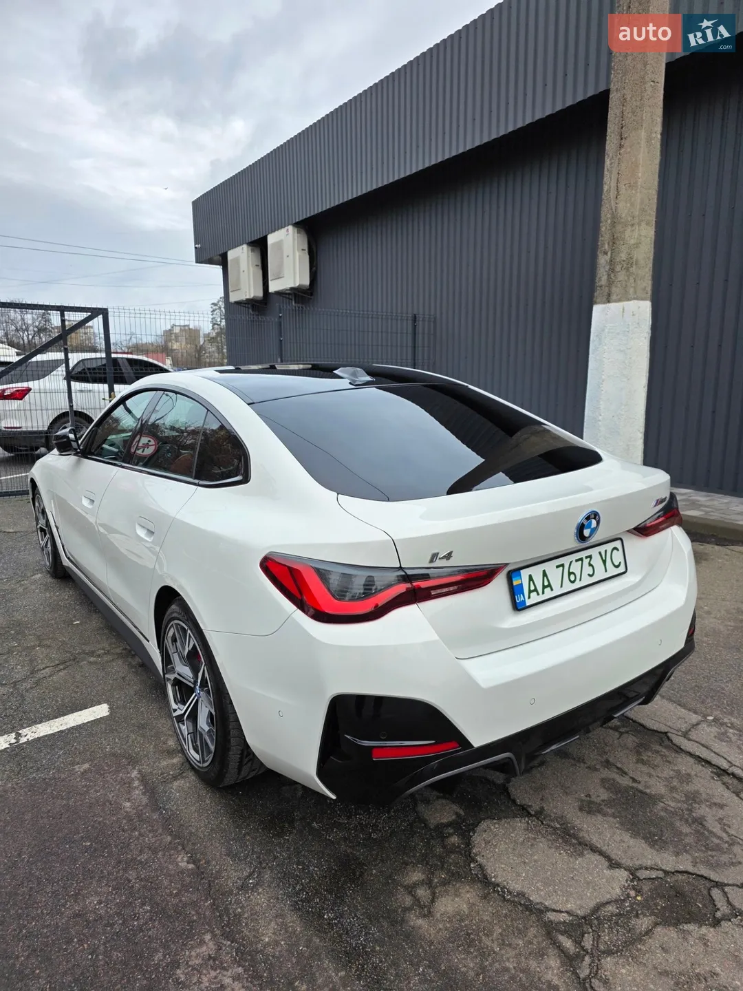 2023 BMW i4 - мініатюра 5