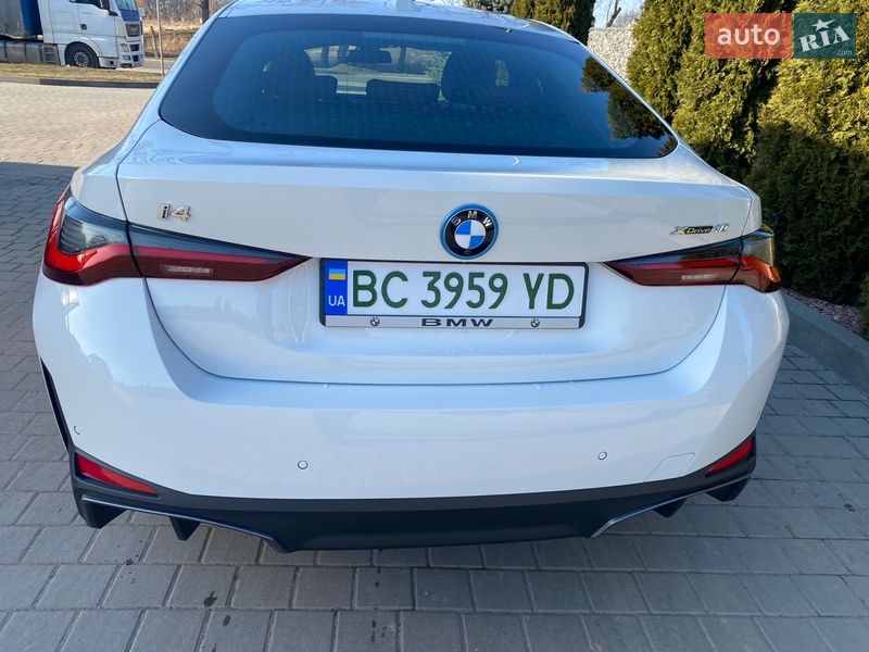 Купе BMW i4 2024 в Самборе