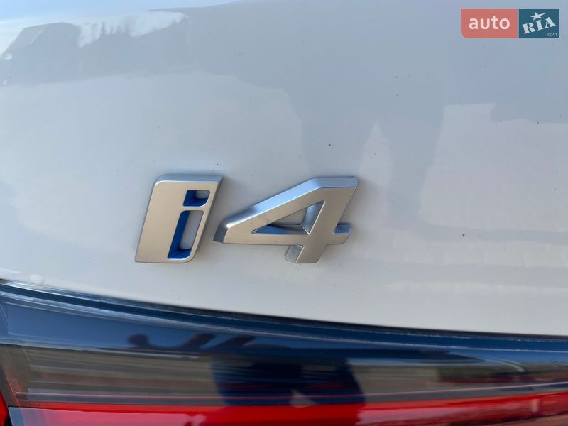 Купе BMW i4 2024 в Самборе