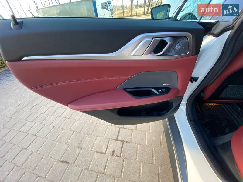 Купе BMW i4 2024 в Самборе