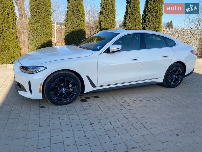 Купе BMW i4 2024 в Самборе