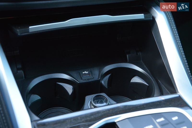 Купе BMW i4 2024 в Києві