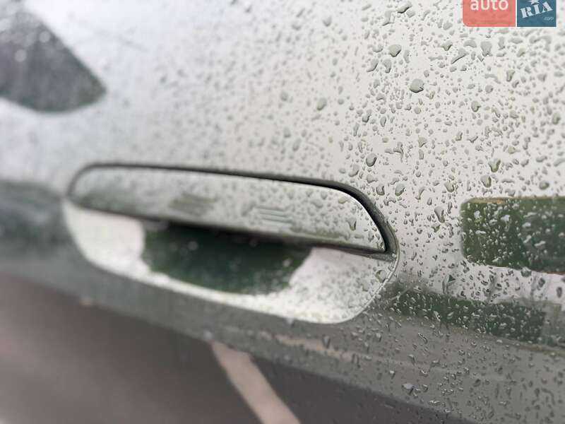 Купе BMW i4 2024 в Киеве