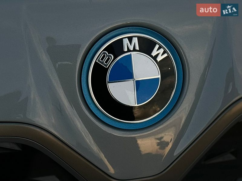 Купе BMW i4 2022 в Львове