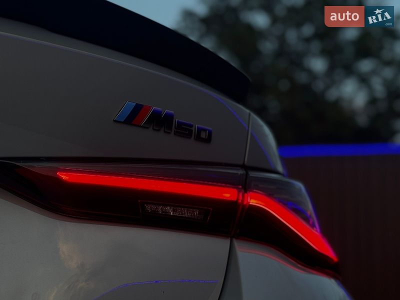 Купе BMW i4 2022 в Львове