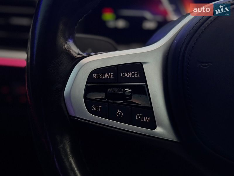 Купе BMW i4 2022 в Львове