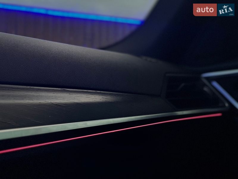 Купе BMW i4 2022 в Львове