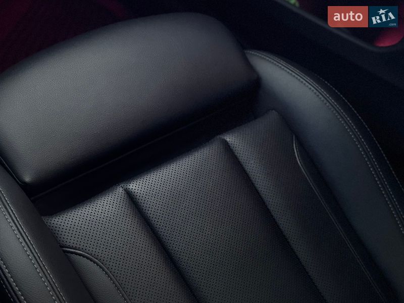 Купе BMW i4 2022 в Львове