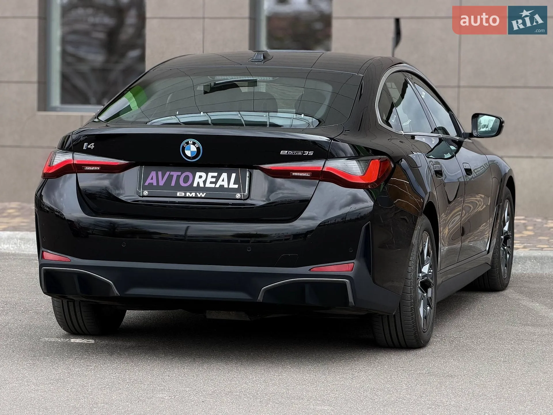 2023 BMW i4 - мініатюра 34