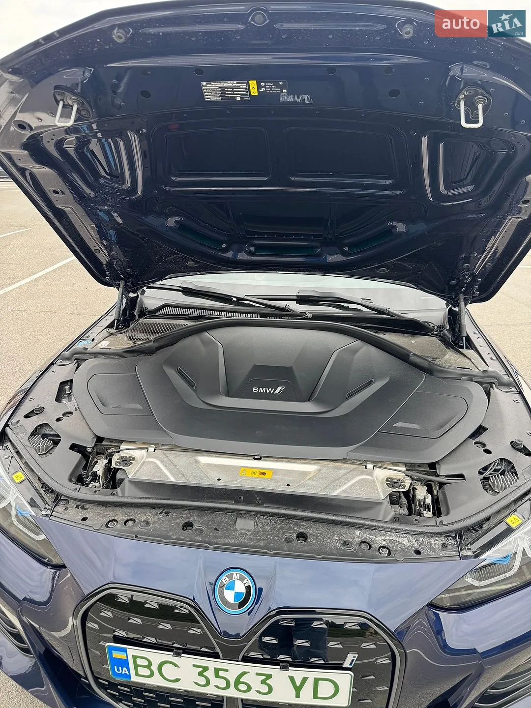 2022 BMW i4 - мініатюра 63