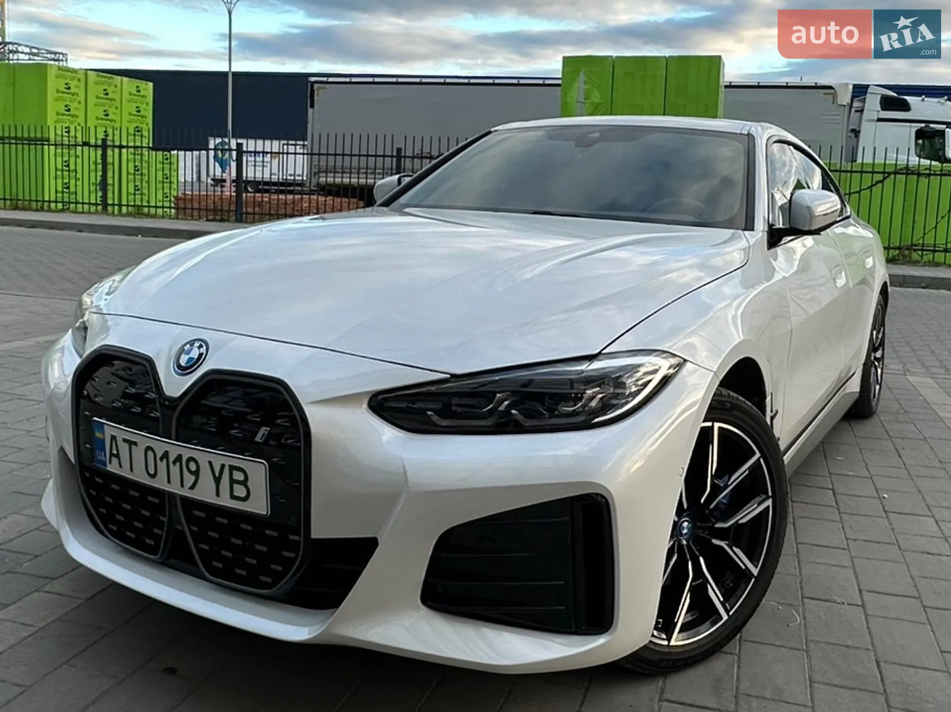 2022 BMW i4 - мініатюра 2