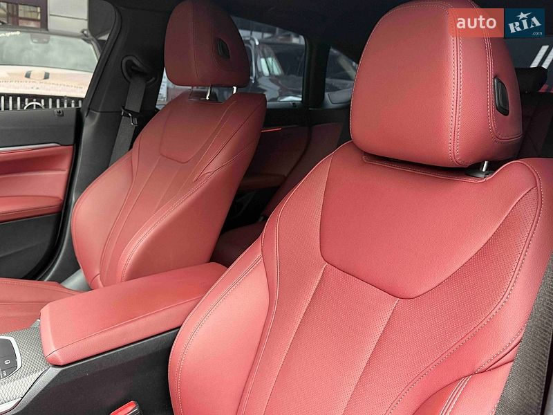 Купе BMW i4 2023 в Львове