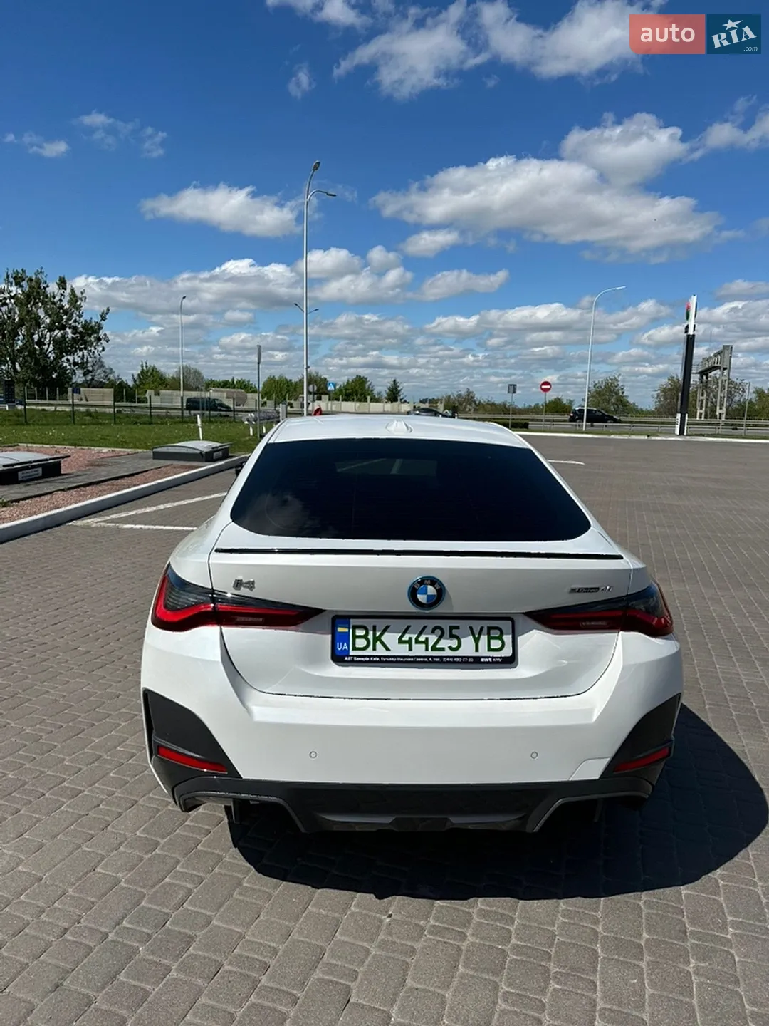 2023 BMW i4 - мініатюра 14
