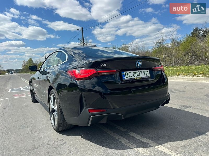 Купе BMW i4 2024 в Львові