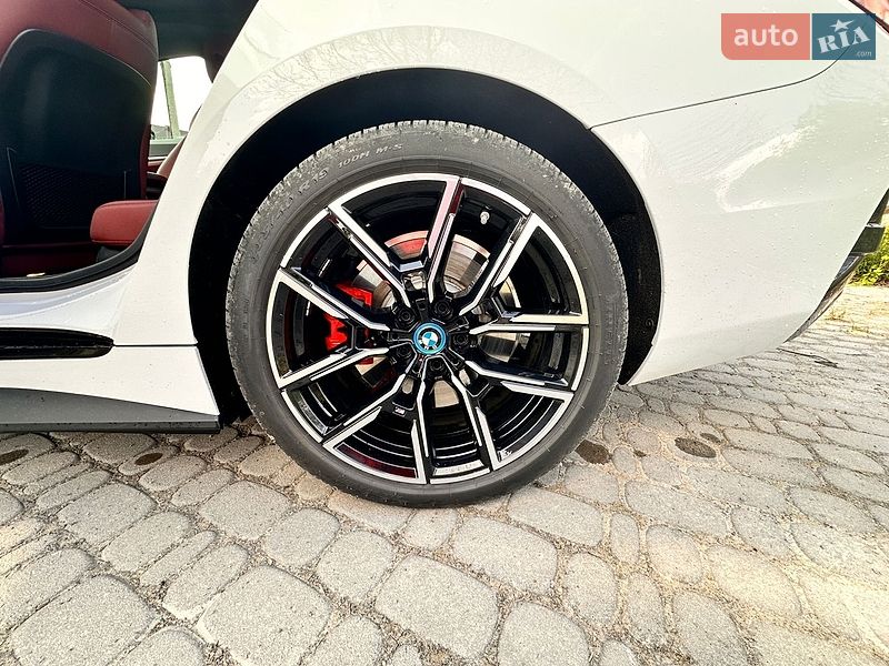 Купе BMW i4 2023 в Ровно