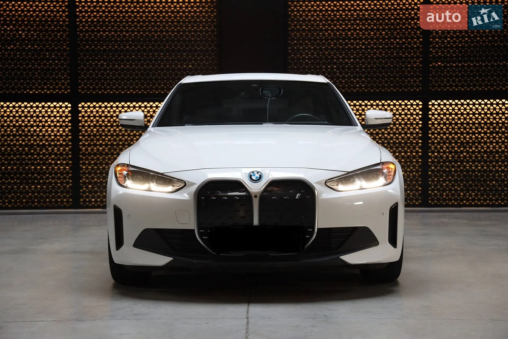 2023 BMW i4 - мініатюра 2