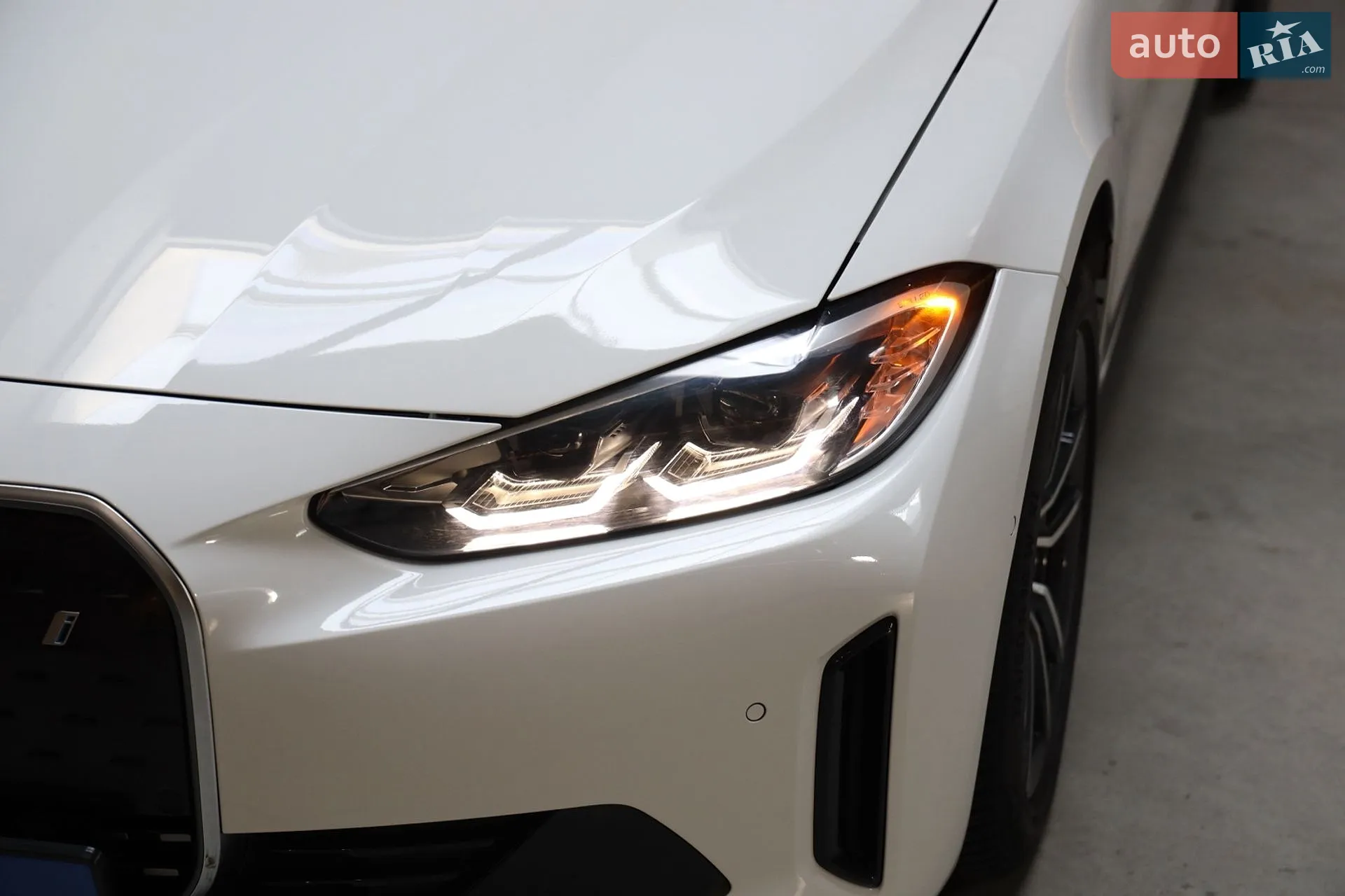 2023 BMW i4 - мініатюра 6