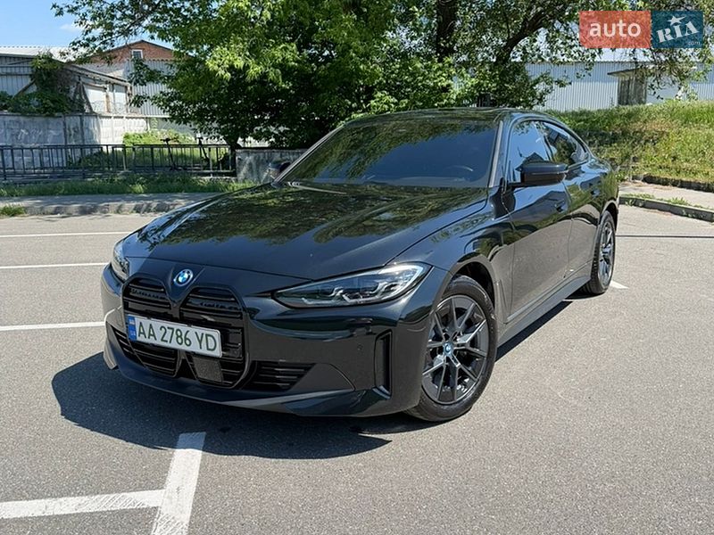 Купе BMW i4 2024 в Киеве