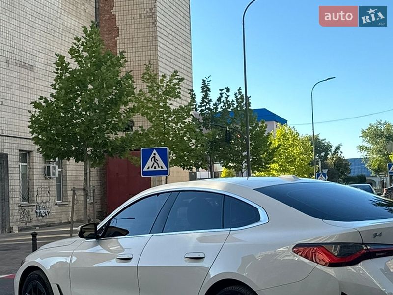 Купе BMW i4 2023 в Білій Церкві