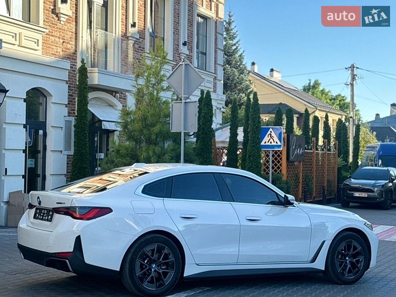 Купе BMW i4 2023 в Білій Церкві