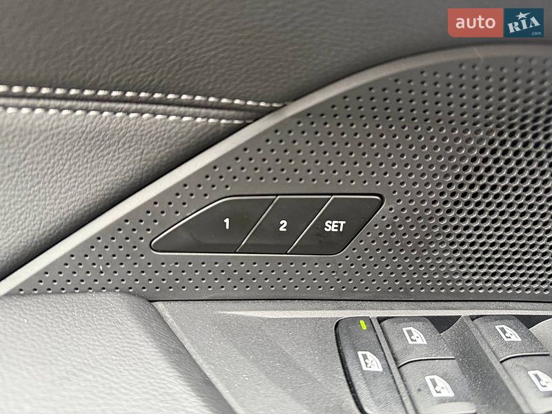 Купе BMW i4 2024 в Києві