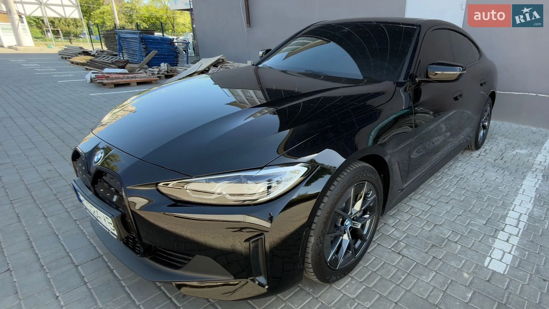 2023 BMW i4 - фото 1