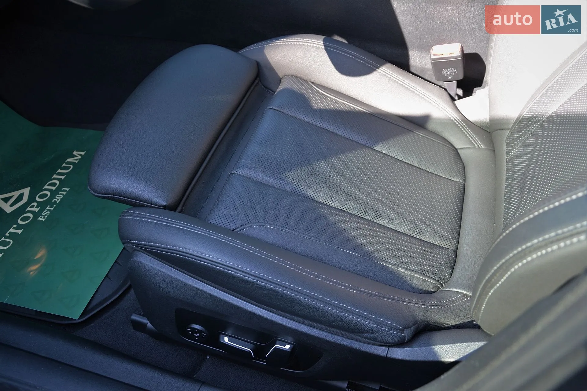 2024 BMW i4 - мініатюра 74