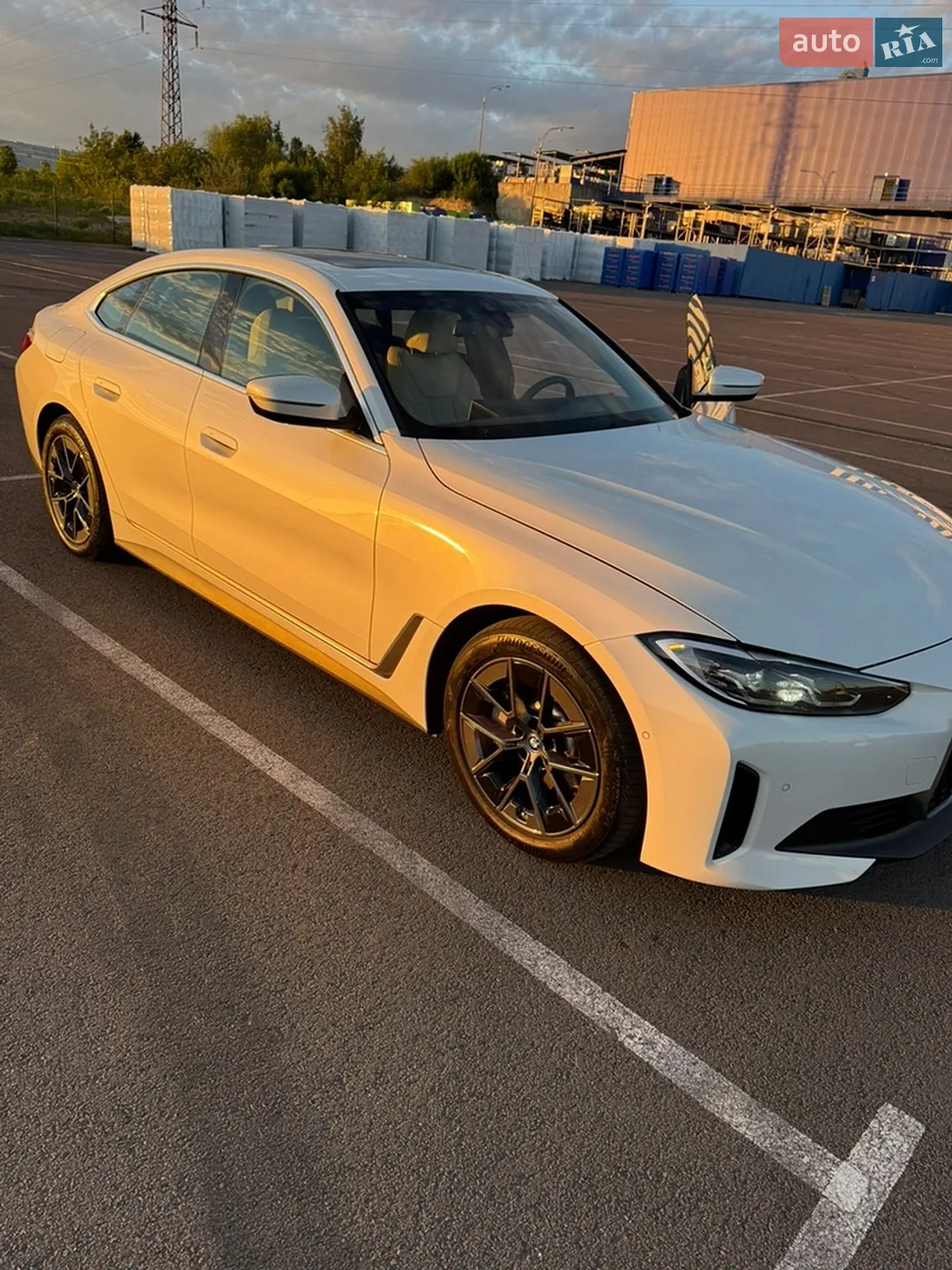 2022 BMW i4 - мініатюра 57