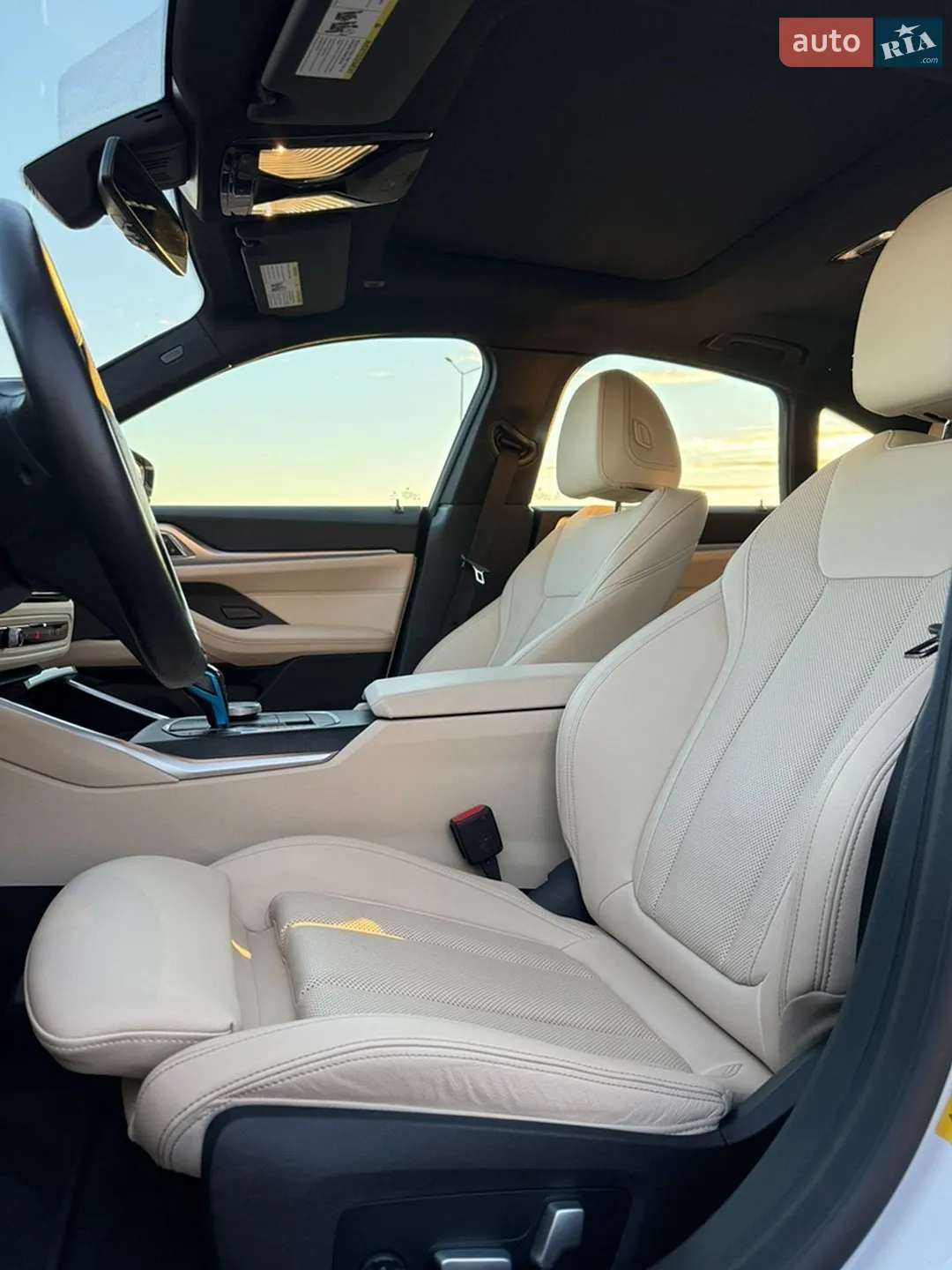 2022 BMW i4 - мініатюра 82