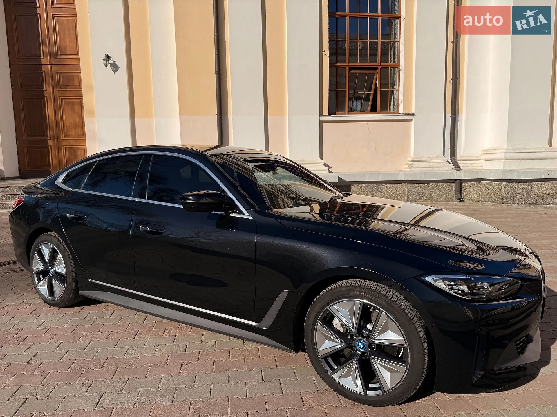 2023 BMW i4 - мініатюра 3