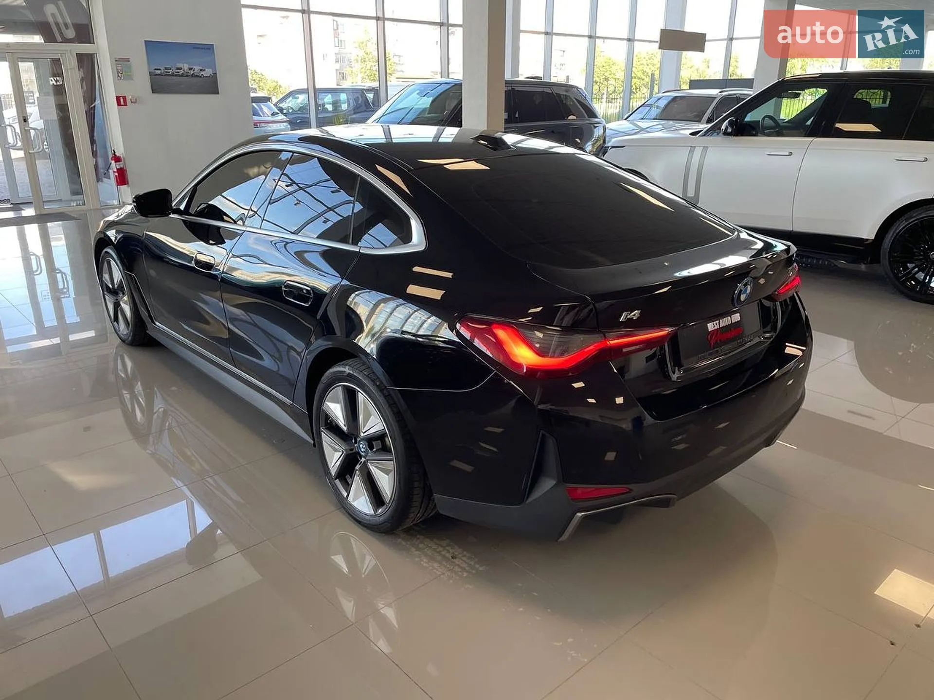 2024 BMW i4 - мініатюра 5