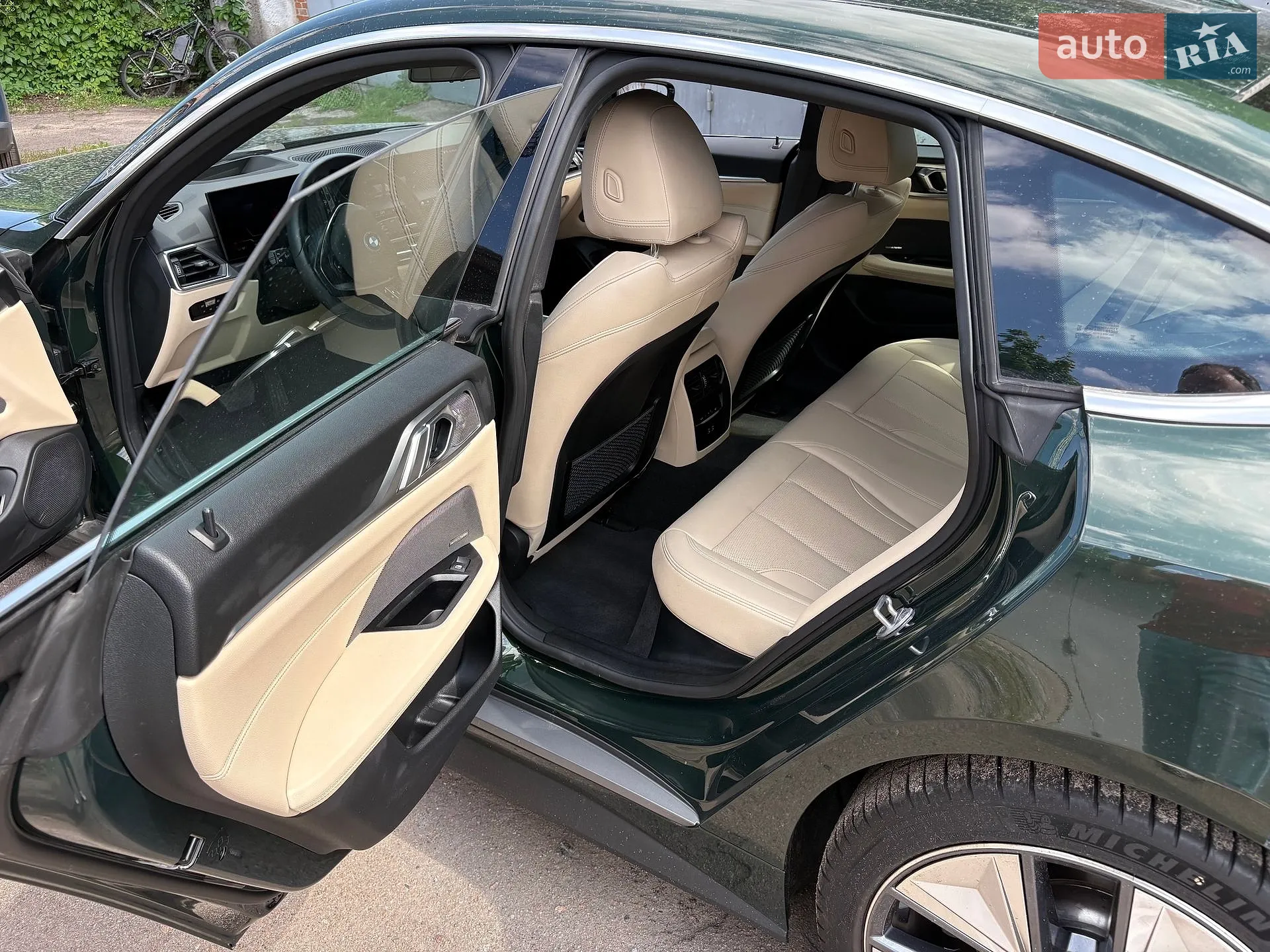 2024 BMW i4 - мініатюра 18