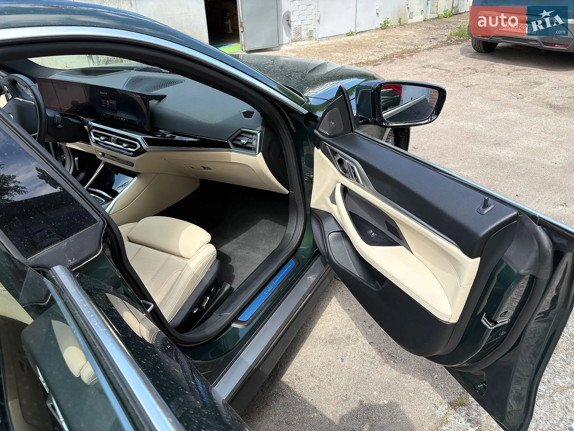 2024 BMW i4 - мініатюра 22