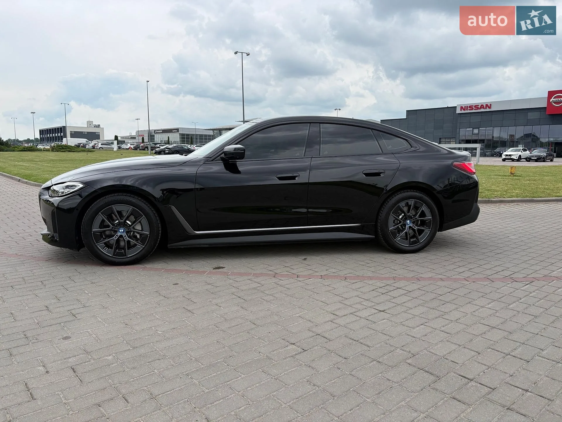 2023 BMW i4 - мініатюра 4