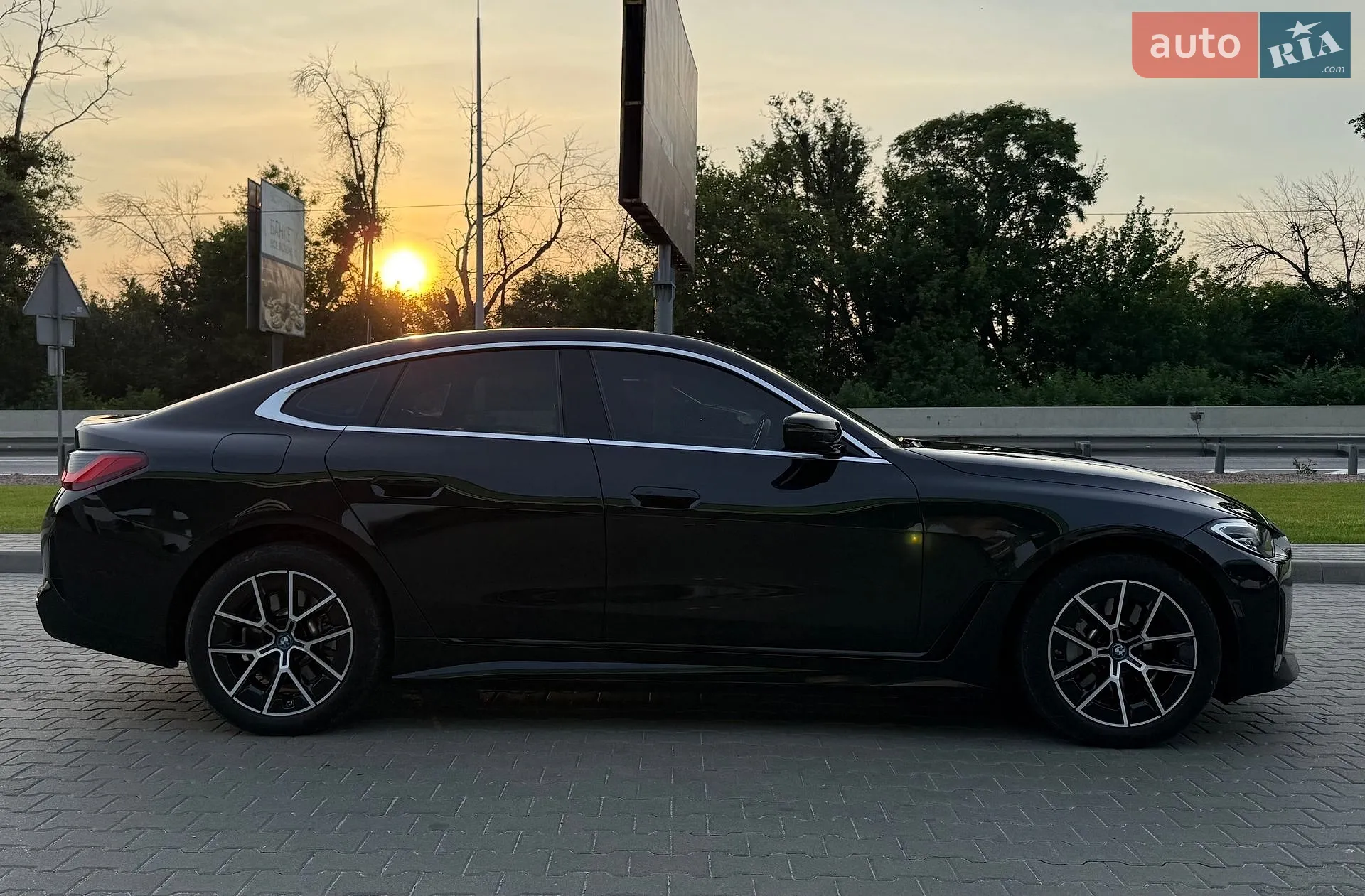 2023 BMW i4 - мініатюра 8