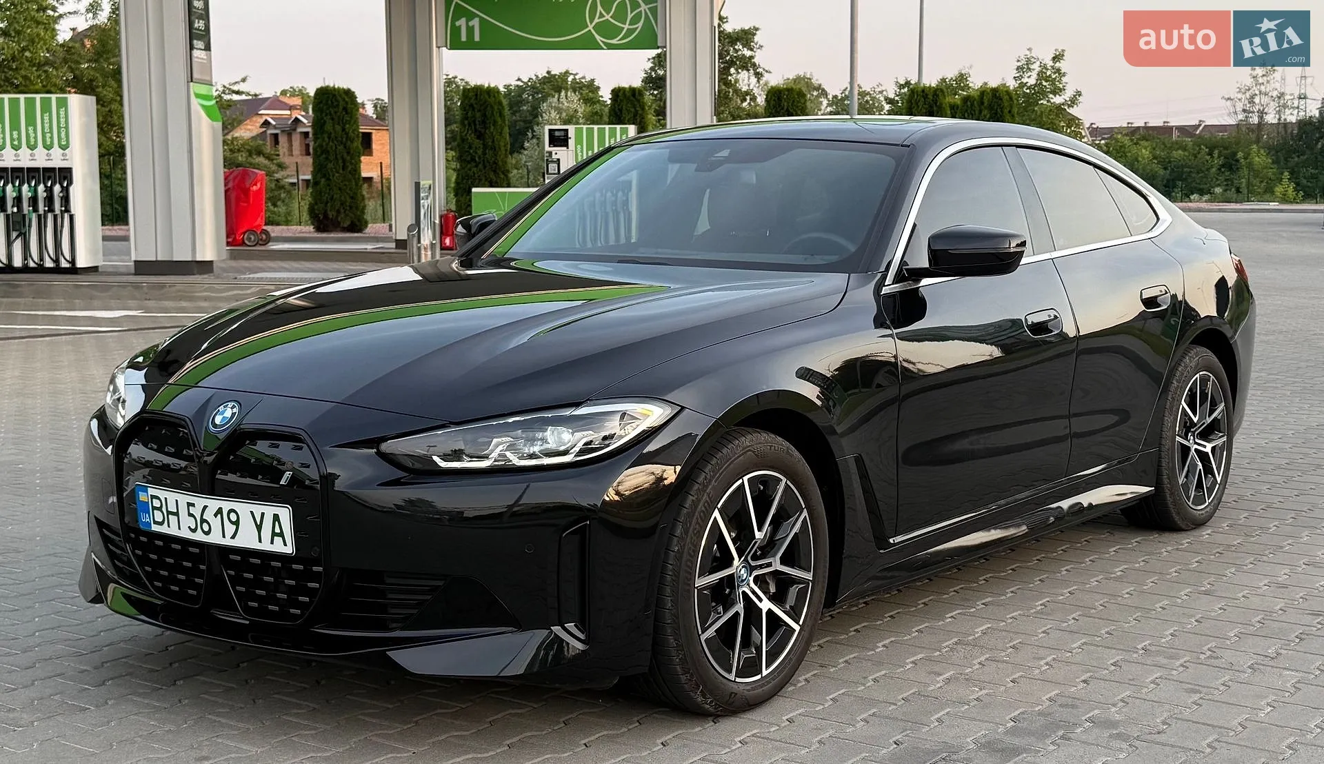 2023 BMW i4 - мініатюра 12