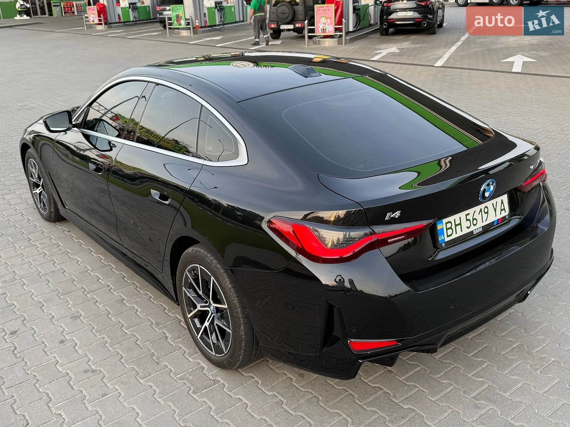 2023 BMW i4 - мініатюра 18